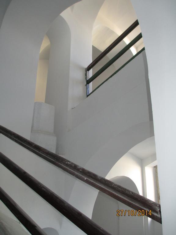 Apartment Mitskevycha Square 5 リヴィウ エクステリア 写真